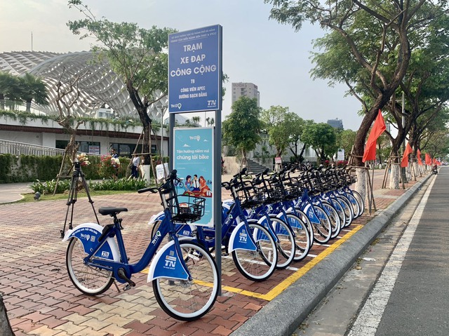 Đà Nẵng triển khai 61 trạm xe đạp công cộng - Ảnh: Lưu Hương